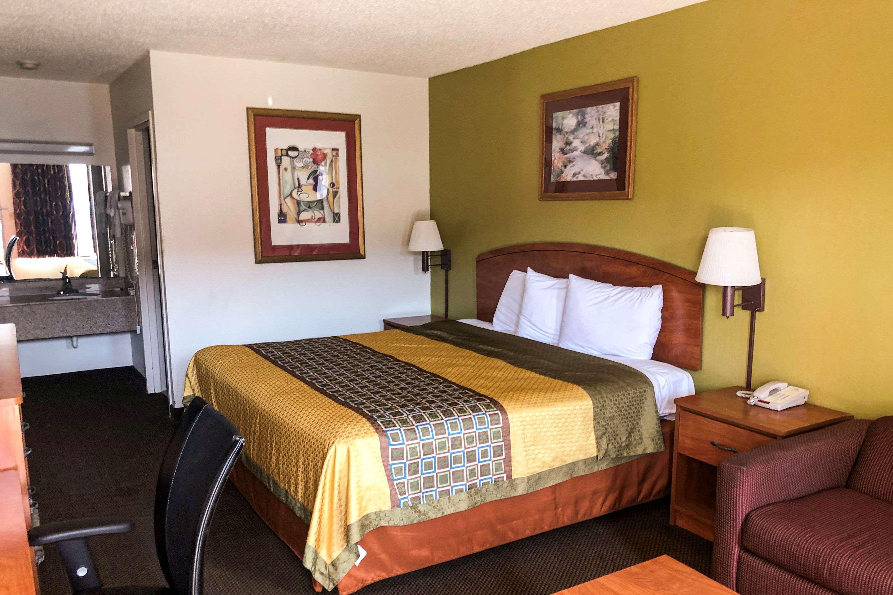 Econo Lodge Oklahoma City Ngoại thất bức ảnh